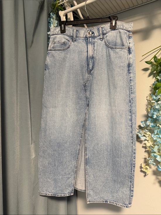 rag & bone Dresses & Skirts - rag & bone Light Wash Denim Midi Skirt with Center Front Slit Claire midi 31